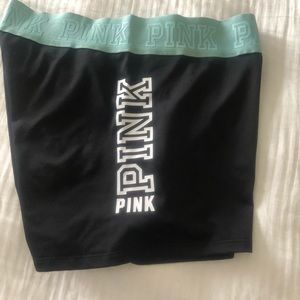 Pink ultimate leggings size small